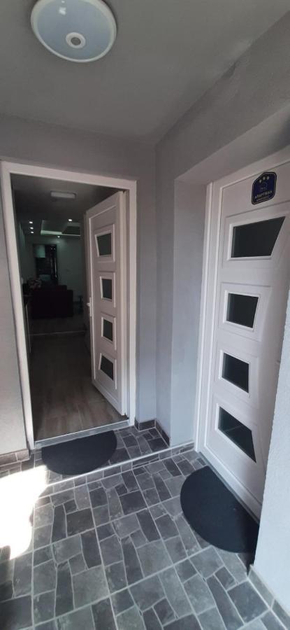 Adrijana 2 Apartmani Vrnjačka Banja Exterior foto