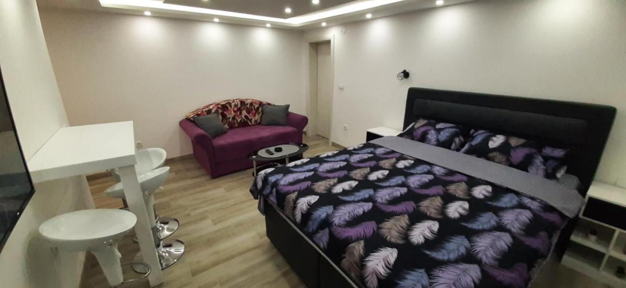 Adrijana 2 Apartmani Vrnjačka Banja Exterior foto