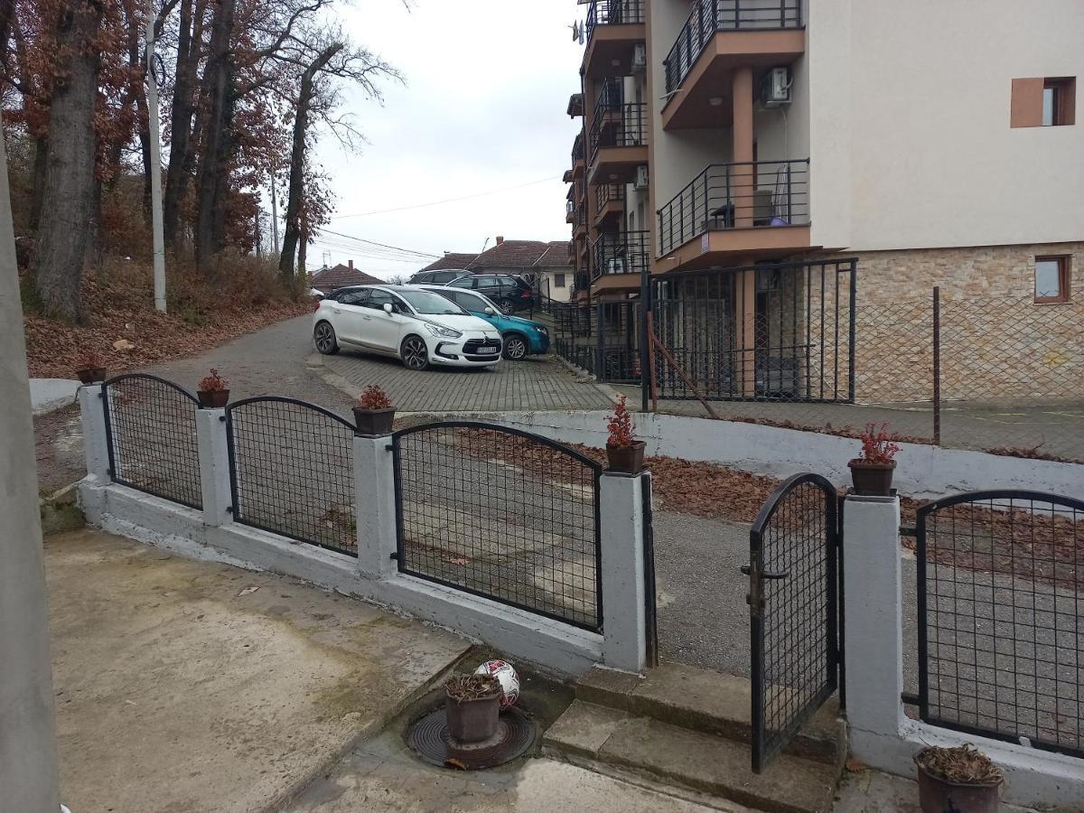 Adrijana 2 Apartmani Vrnjačka Banja Exterior foto